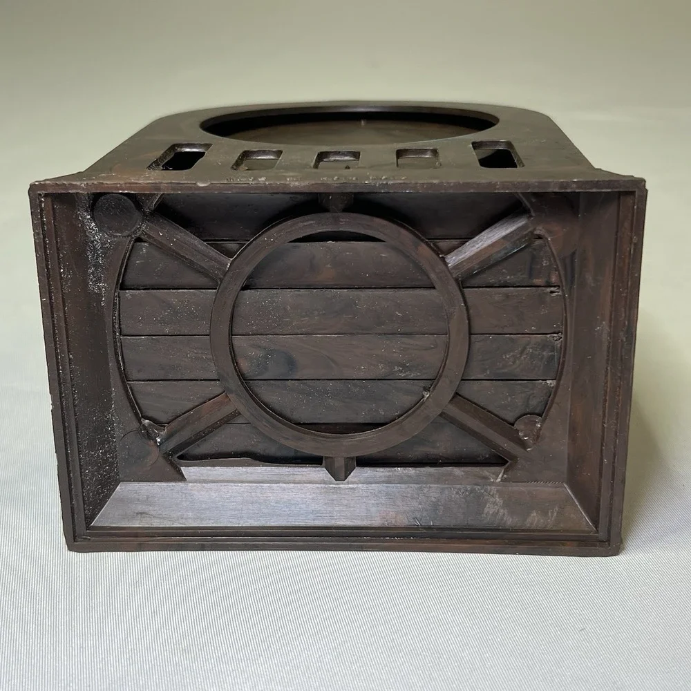 Vintage 6 Coaster Set Old 1930 Wood Radio Design Made‎ In Hong Kong AM/FM Cork